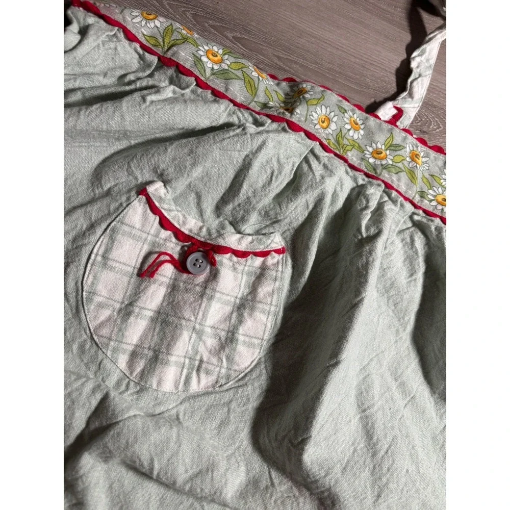 Kay Dee Designs Gnome Sweet Gnome Cotton Apron Floral Embroidered Cottagecore